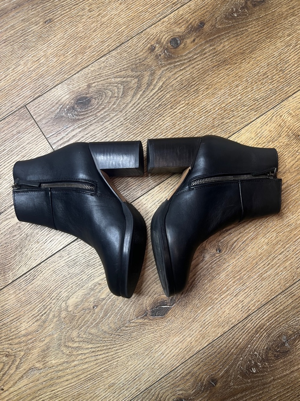 Thursday Boot Co. Modern Black Leather Ankle Boot Size 5.5 - Picture 4 of 11